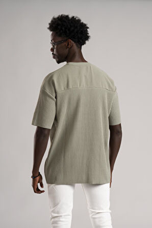 Oversize (Bol Kesim) Kalın Fitilli Bisiklet Yaka Kısa Kol T-shirt
