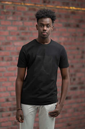 Slim Fit Pamuklu Önü Baskılı Sıfır Yaka T-Shirt