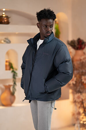 Oversize (Bol Kesim) Dik Yaka Fermuar Kapamalı Şişme Mont