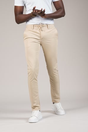 Slimfit Dokulu Dar Paça Beli Lastikli Ve İplikli Yazlık Jogger Pantolon