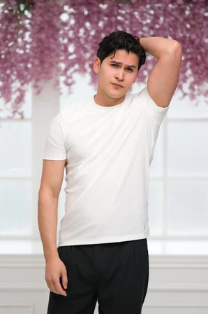 Slimfit Lyocell Kumaş Likralı Küçük Armürlü Bisiklet Yaka T-shirt