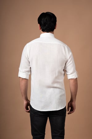Slimfit Yaka Düğmeli Katlamalı Kol Keten Yazlık Gömlek