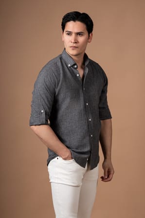 Slimfit Yaka Düğmeli Katlamalı Kol Keten Yazlık Gömlek
