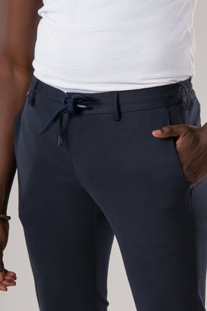 Slimfit Beli Lastikli ve İplikli Dokulu Likralı Yazlık Jogger Pantolon
