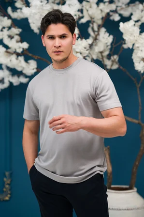 Bisiklet Yaka Yarı Oversize Likralı Yumuşak Kumaş T-shirt