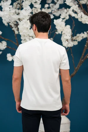 Bisiklet Yaka Yarı Oversize Likralı Yumuşak Kumaş T-shirt