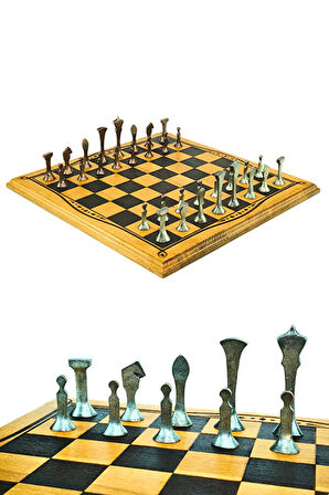 MC46 Büyük Boy Metal Satranç Takımı 37x37cm Doğal Ahşap Kayın Tahta – El Yapımı Antik Metal Taşlar