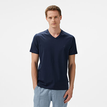 Nautica Erkek Lacivert Regular Fit T-Shirt