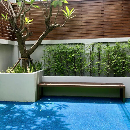 Çim Halı Suni Yapay 7 mm Hav Yüksekliği Dekoratif  Kesme Kaymaz Balkon Bahçe Teras Mavi Renkli Halı