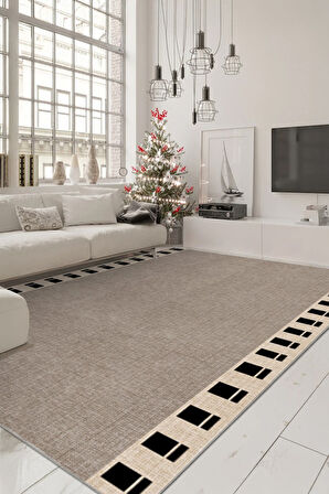 Bej Zemin Üzerinde Grafik Kenar Hem Dekoratif Hem Pratik Kaymaz Taban Halı