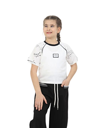 KOL YAZILI KIZ T-SHIRT