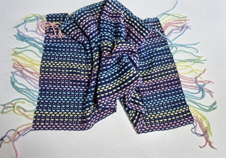 El Yapımı geniş Şal , El Örgüsü tasarım , Hediyelik Şal, Şık Şal, Çok Renkli , Moli Tasarım