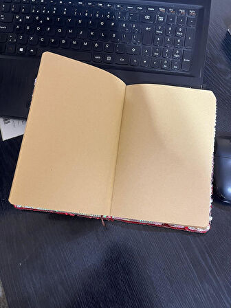 Pullu Pulları Renk Değiştiren Desenli Defter 