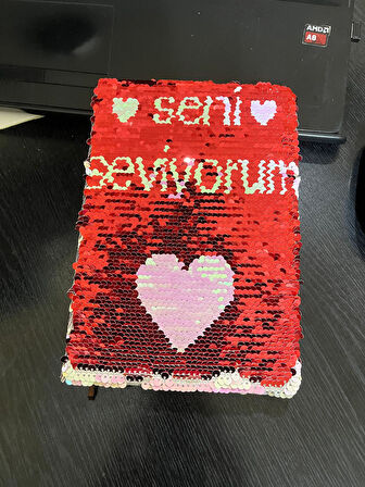 Pullu Pulları Renk Değiştiren Desenli Defter 