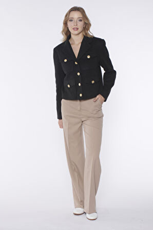 Siyah Cep Detaylı Düğmeli Ceket | 40