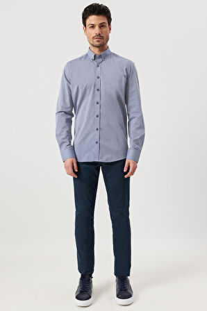 Erkek Lacivert Slim Fit Dar Kesim Düğmeli Yaka Desenli Gömlek