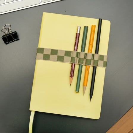 Kikkerland Yeşil Lastikli Pen Loop