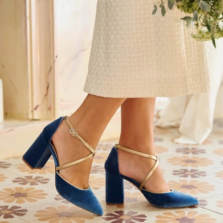 ForeverSoles Kadın Bordo Kadife Görünümlü İnce Topuklu Kapalı Burun Stiletto Ayakkabı Düğün Nişan Davet