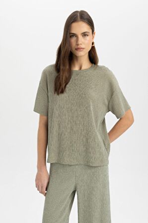DeFacto Relax Fit Bisiklet Yaka Bürümcük Kısa Kollu Tişört C3843AX24SPKH418