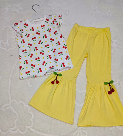 1-2-3-4 Yaş Kiraz Baskılı Tişört İspanyol Paçalı Likralı 2li Kız Çocuk Takımı Sarı
