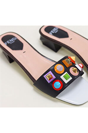 Taş Detaylı Kadın Terlik Fendi 8R6507-86