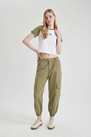 DeFacto Coool Jogger Pantolon Gabardin Kumaş Normal Bel Basic Düz Kargo Cepli B0454AX24SPKH461