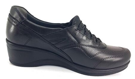 Versa Forelli GünlükAnatomik Kadın Ayakkabı-Siyah