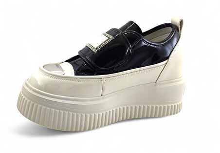 Guja 373 Cırtlı Günlük Kadın Spor Ayakkabı-Siyah.Beyaz