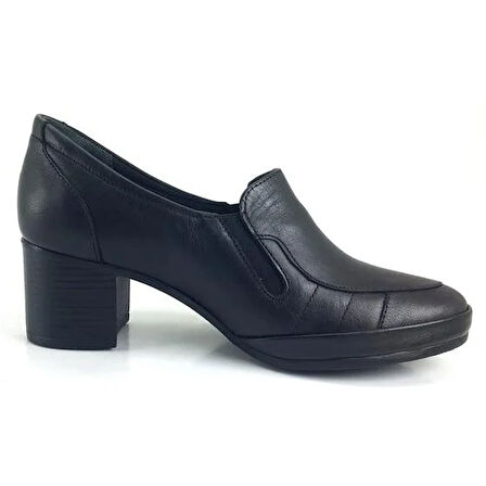 Venüs 1382 Günlük Hakiki Deri Kadın Ayakkabı-Siyah