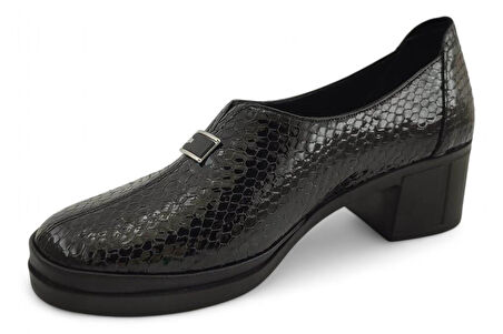 Beety 561 Günlük Hakiki Deri Kadın Ayakkabı-Siyah Rugan