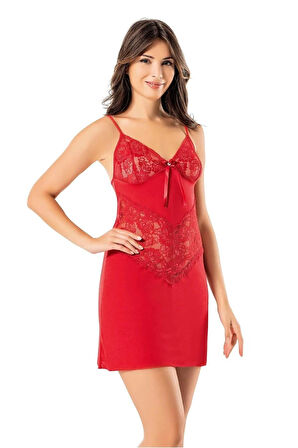 Kırmızı Modelli Diz Üstü Gecelik