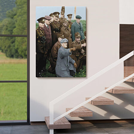 Atatürk Silah Arkadaşları İle Cephede Dekoratif Duvar Tablosu-6211