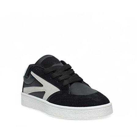 121 Genç Sneaker