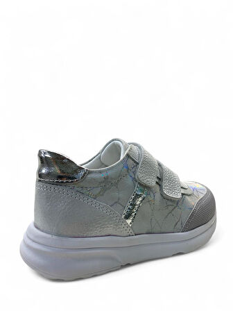 609 Hafif Kız Çocuk Okul Öncesi Deri Sneaker