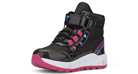 138 Kız Çocuk Okul Öncesi Bot