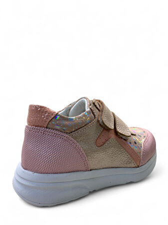 606 Hafif Kız Çocuk Okul Öncesi Deri Sneaker