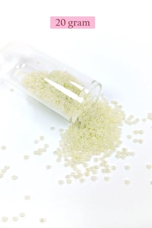 Dökme Cam Kum Boncuk (11/0) 2 mm - 20 Gram -  Krem - BNC012 - 5'li Paket
