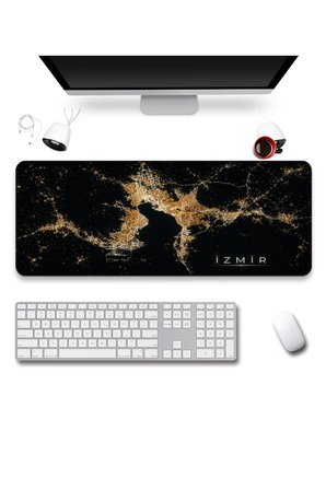 SonicTouch Klavye Mousepad 40x90cm Dikişsiz Pürüzsüz Sıvı Geçirmez Kaymaz Taban izmir Gece Haritası