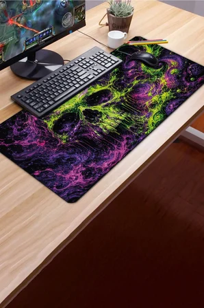SonicTouch Klavye Mousepad 40x90cm Dikişsiz Pürüzsüz Sıvı Geçirmez Kaymaz Taban Toxic Skull