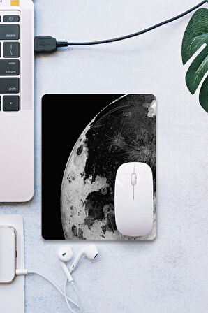 SonicTouch Ayın Karanlık Yüzü Siyah Pürüzsüz Yüzey Kaymaz Dikişsiz Gamer Oyuncu Mouse Pad 19x23cm