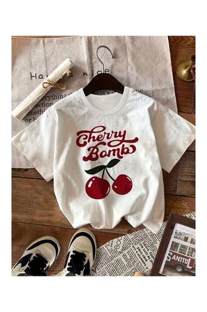 Unisex Cherry Bomb Baskılı Tasarım Tshirt