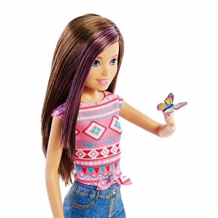 Barbie'nin Kız Kardeşleri Kampa Gidiyor Oyun Seti Stacie Bebek