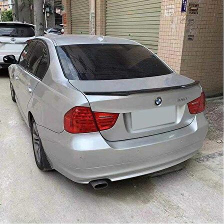 BMW E90 M4 Spoiler Spoyler Piano Black İTHAL Ürün