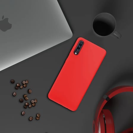 Samsung Galaxy A70 İnce Mat Silikon Kılıf Kırmızı