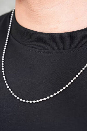 Unisex Pamuk Kaliteli Oversize Siyah Tişört – Şık Rahat Günlük Kombin