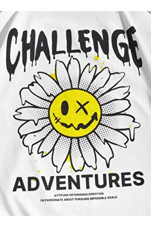 Kadın Beyaz Papatya Baskılı Bisiklet Yaka T-shirt