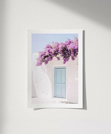 Çerçevesiz Poster Mor Çiçeklerin Gölgesinde