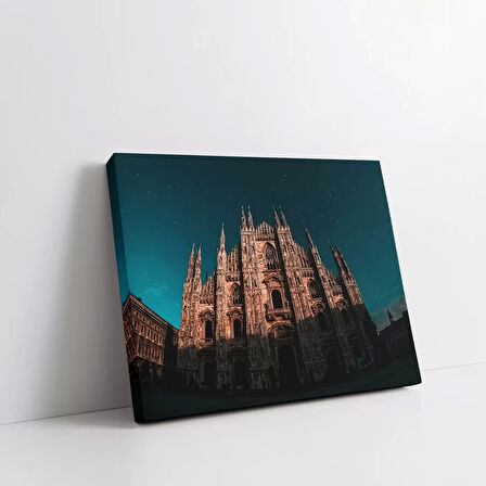 Milano'nun Gözdesi: Duomo Kanvas Tablo