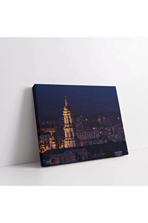 Katedralin Gece Görünümü Kanvas Tablo