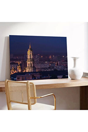 Katedralin Gece Görünümü Kanvas Tablo